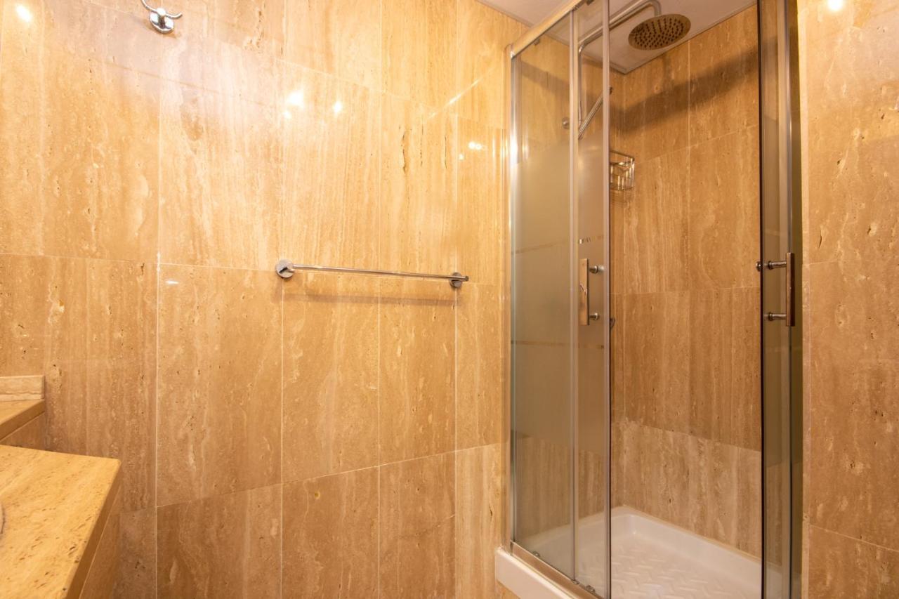 Ground Floor Apartment, Los Jardines De Santa Maria Elviria Marbella Exterior photo