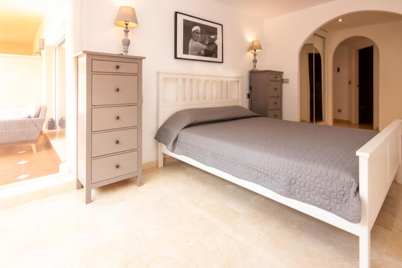 Ground Floor Apartment, Los Jardines De Santa Maria Elviria Marbella Exterior photo